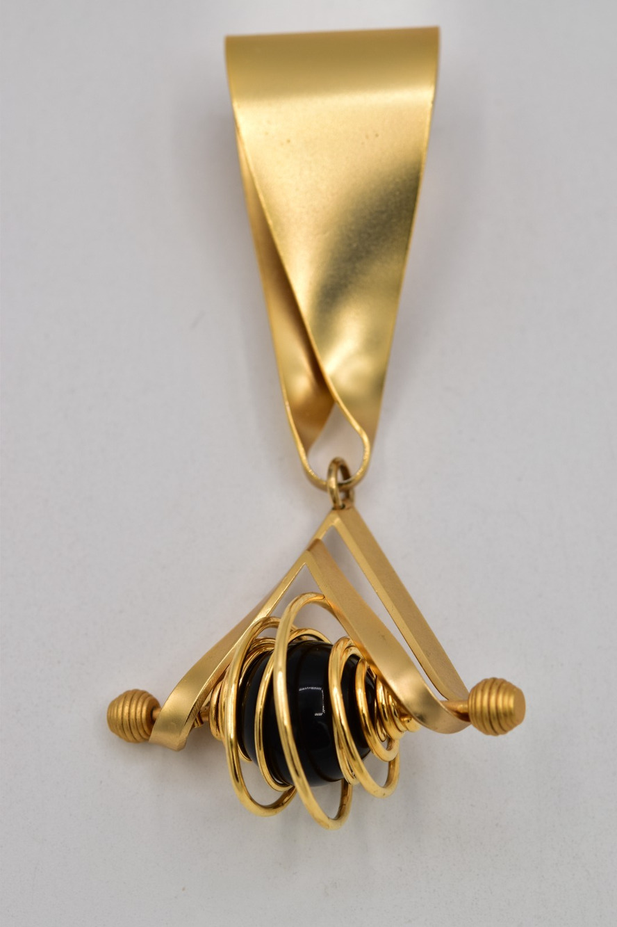 Vintage Gold Modernist Geometric Black Cabochon Dangle Brooch Pin Chunky Bin5B